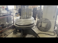 Efficiënte spanningsklem voor de installatie van kabels